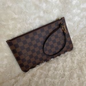 Authentic LV Neverfull pouch